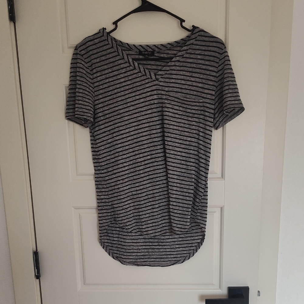 Rhapsody Black and Gray Striped V-Neck Short Sleeve Top
